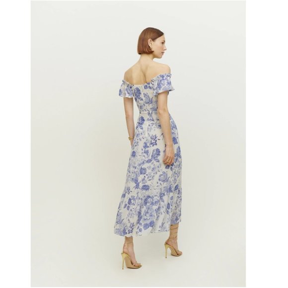 💝ONLY ONE!💝Reformation Butterfly Dress in Lucerne - Picture 3 of 13